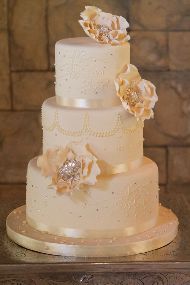 cake wedding venue