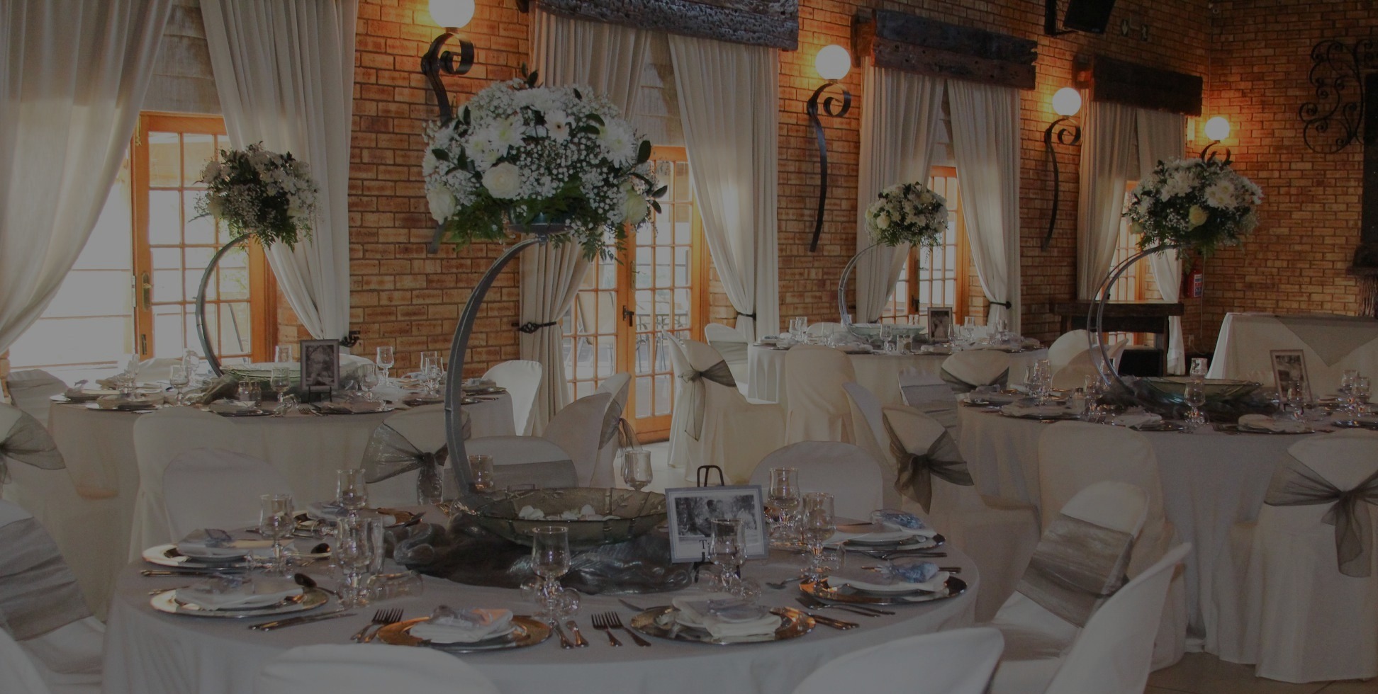 Sunset Wedding Specials 2022 | Makiti